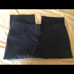 NWOT: The Limited Exact Stretch Capris 16.